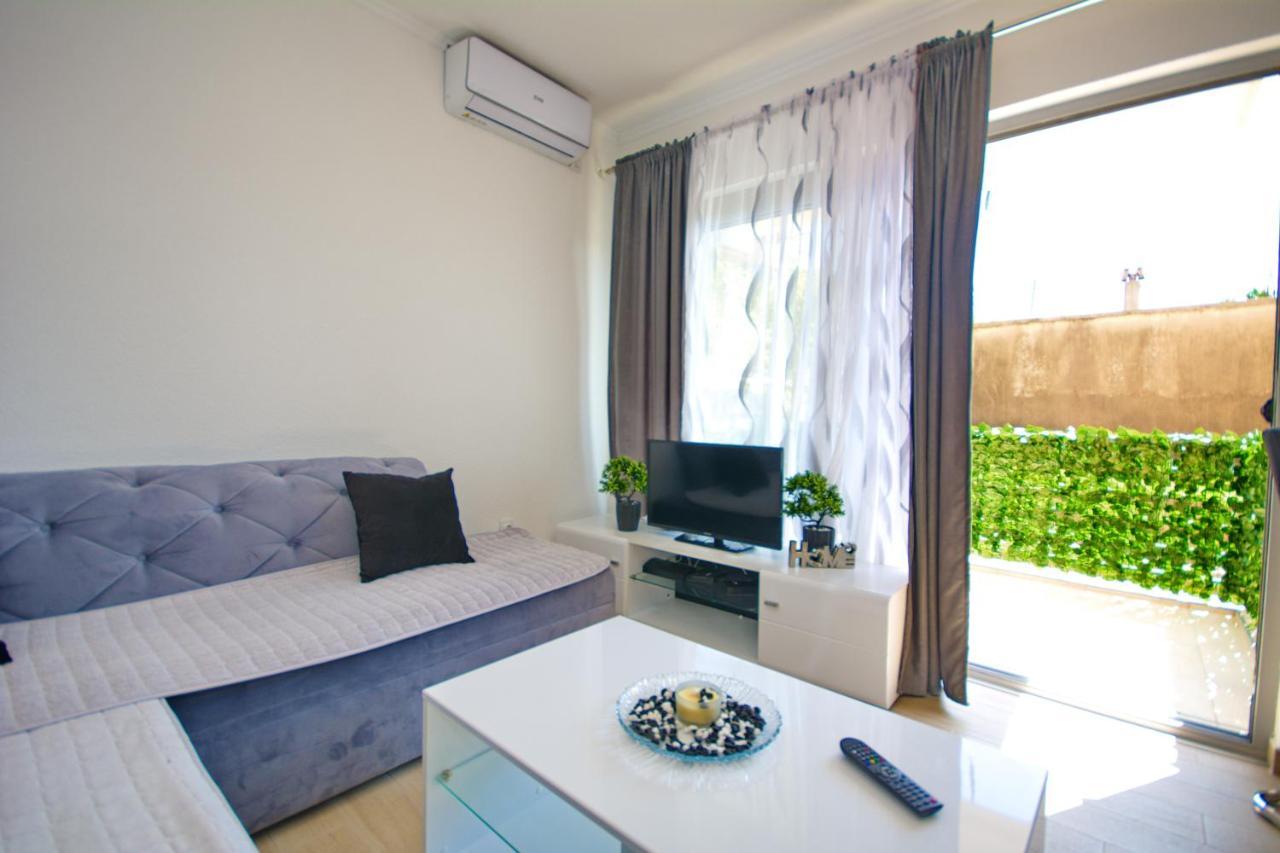 Apartment Martin Kotor Bagian luar foto