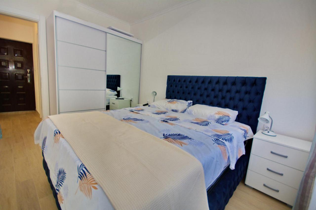 Apartment Martin Kotor Bagian luar foto